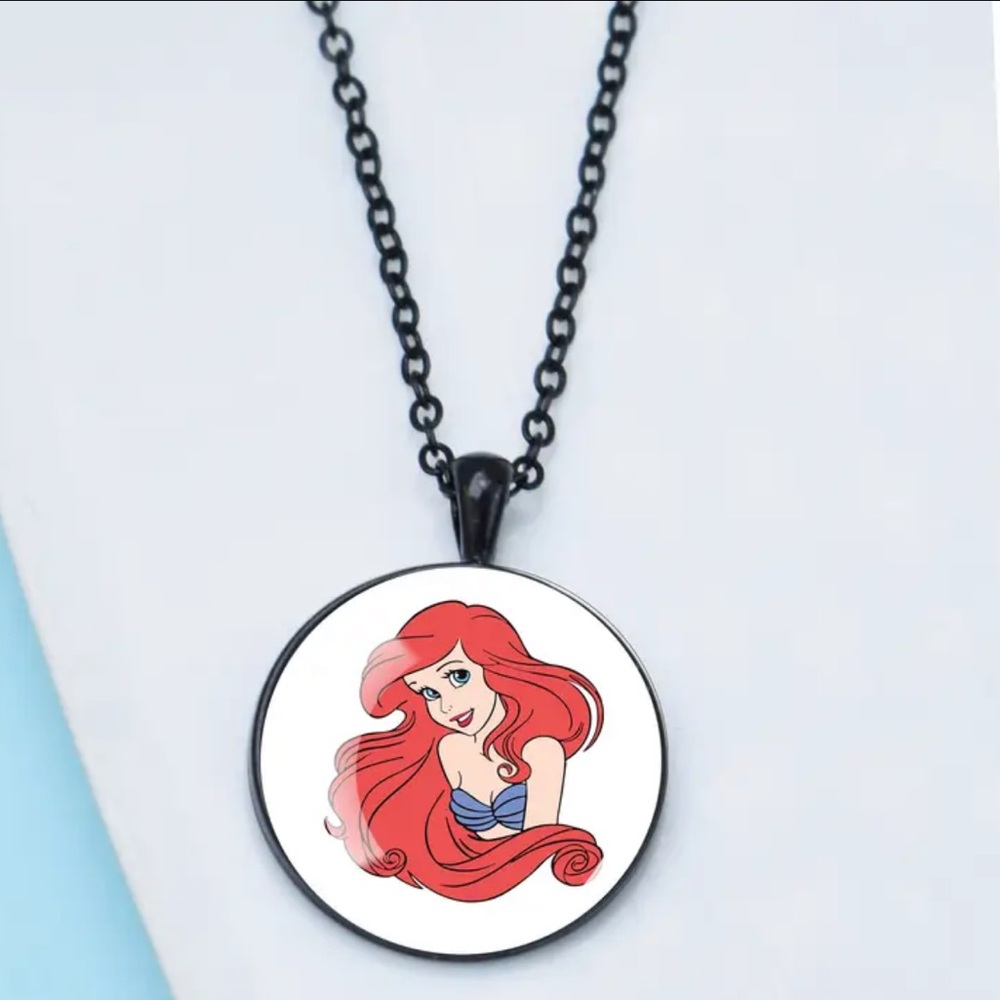 🌟Pick Any 2/$17 Sale Ariel Necklace